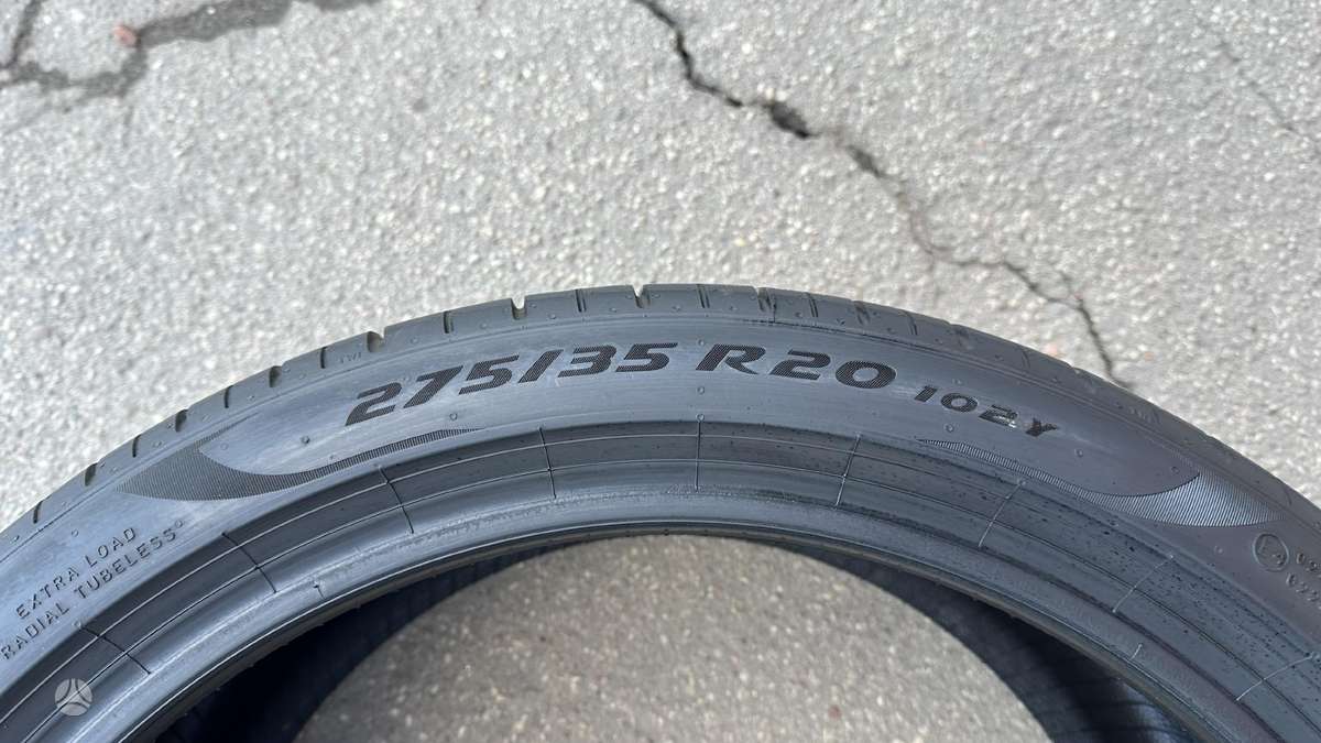 Pirelli PZero, summer 275/35 R20