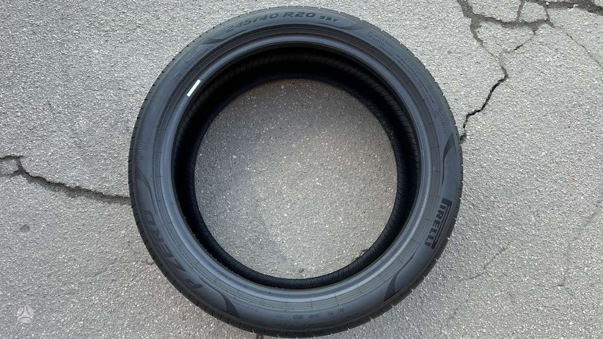 Pirelli PZero, vasarinės 245/40 R20