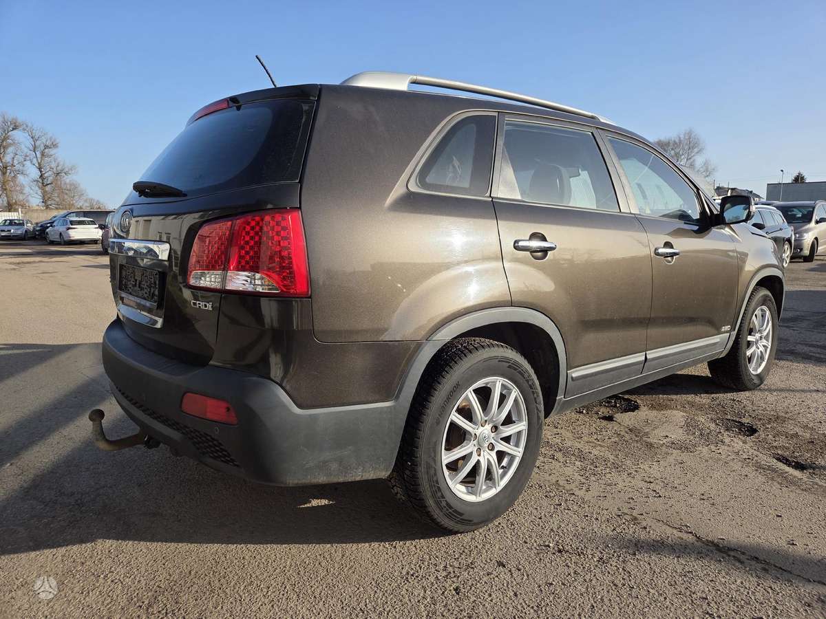 Kia Sorento, 2.2 l., off-road / crossover