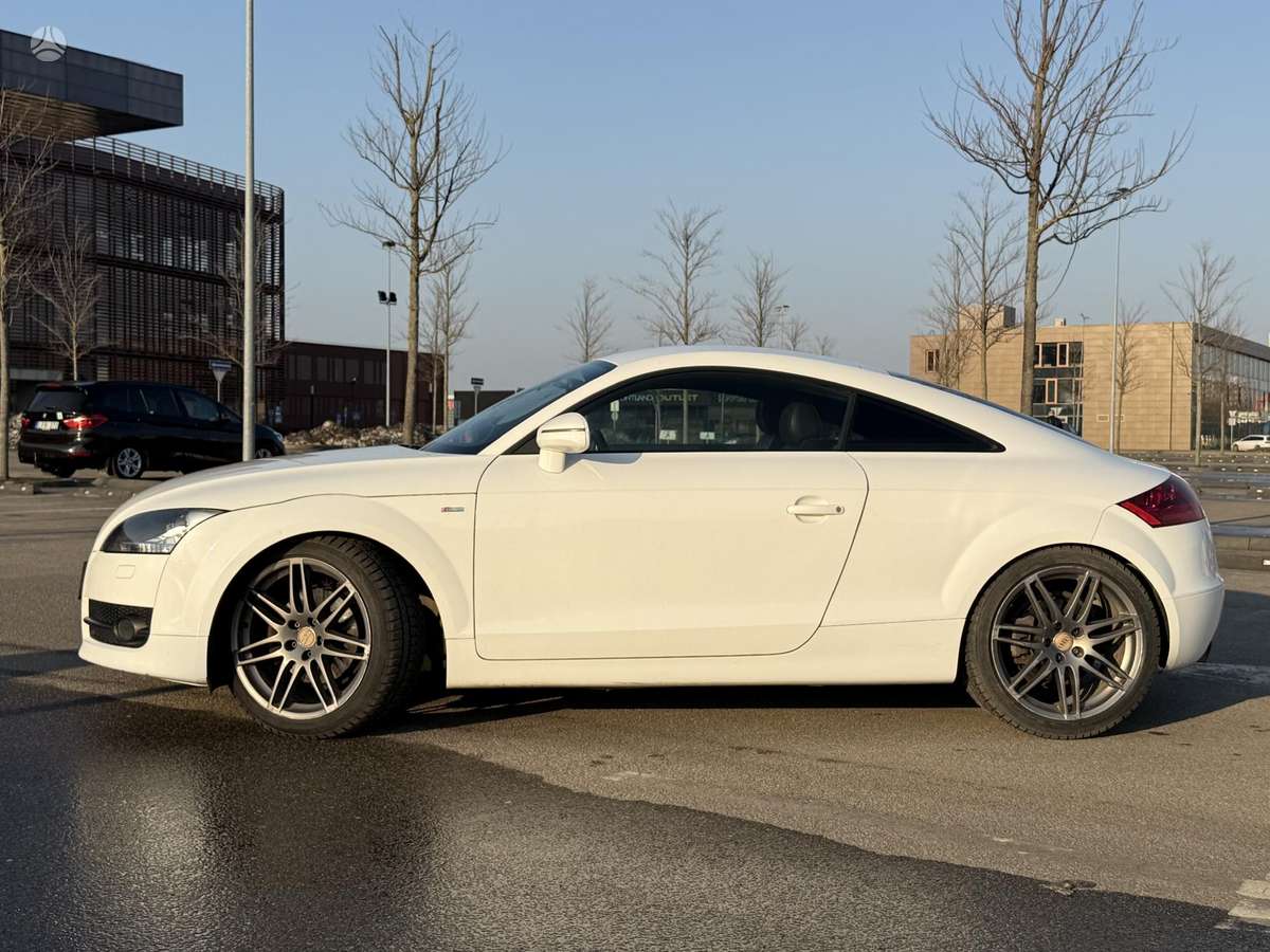 Audi TT, 2.0 l., coupe