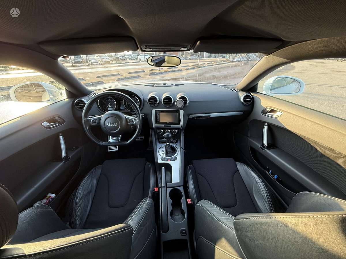 Audi TT, 2.0 l., coupe