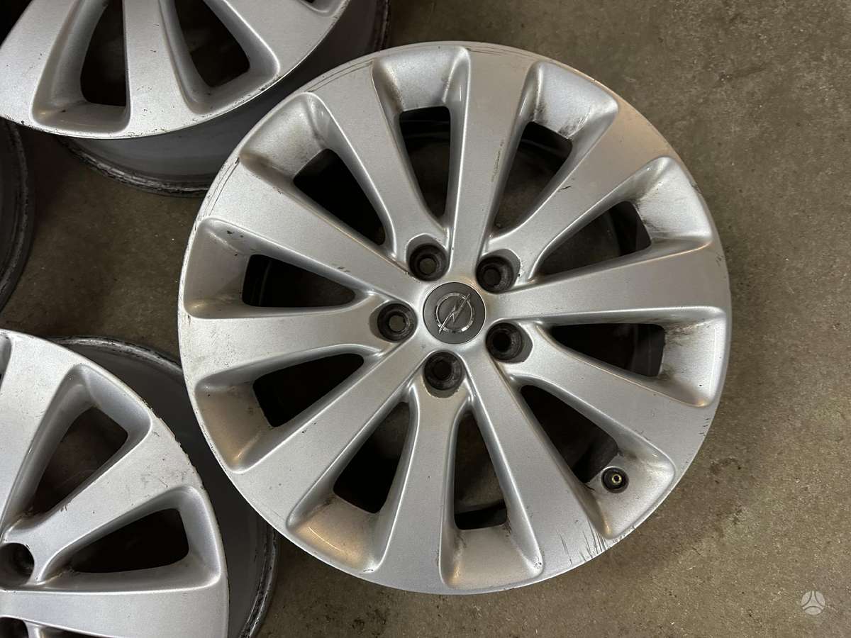 Opel, vieglmetāla, R17