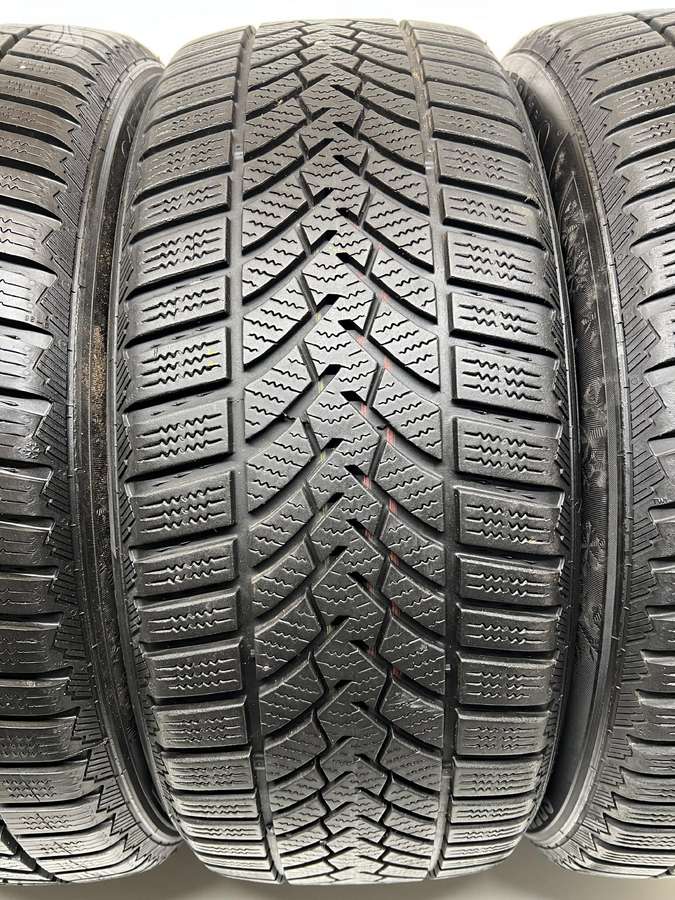 Semperit SpeedGrip 3, žieminės 215/50 R18