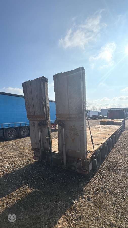 Goldhofer LowBed 5 axles Hydrolic, flatbed