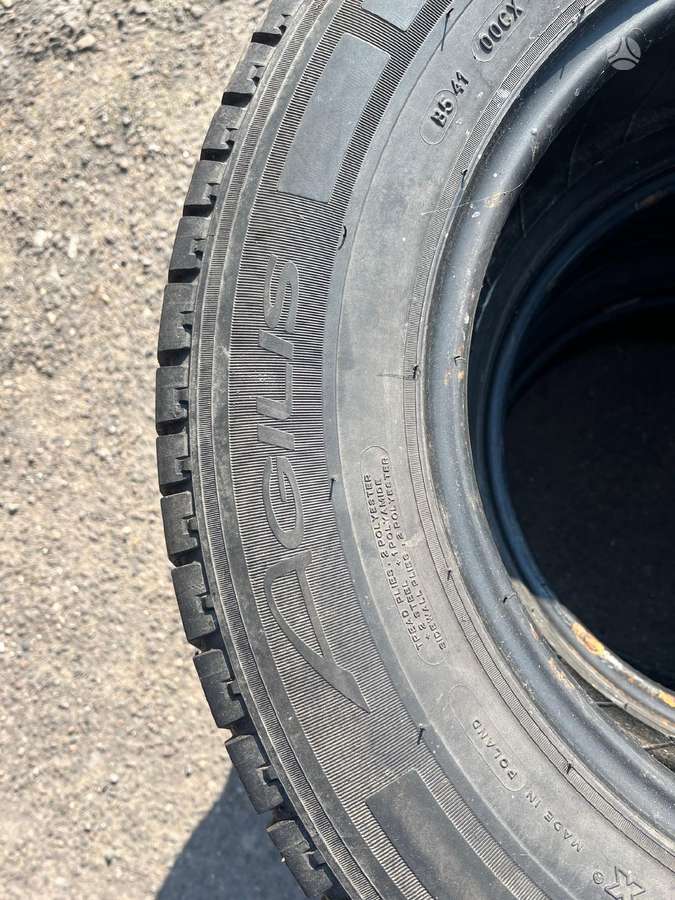 Michelin Agilis, summer 235/65 R16