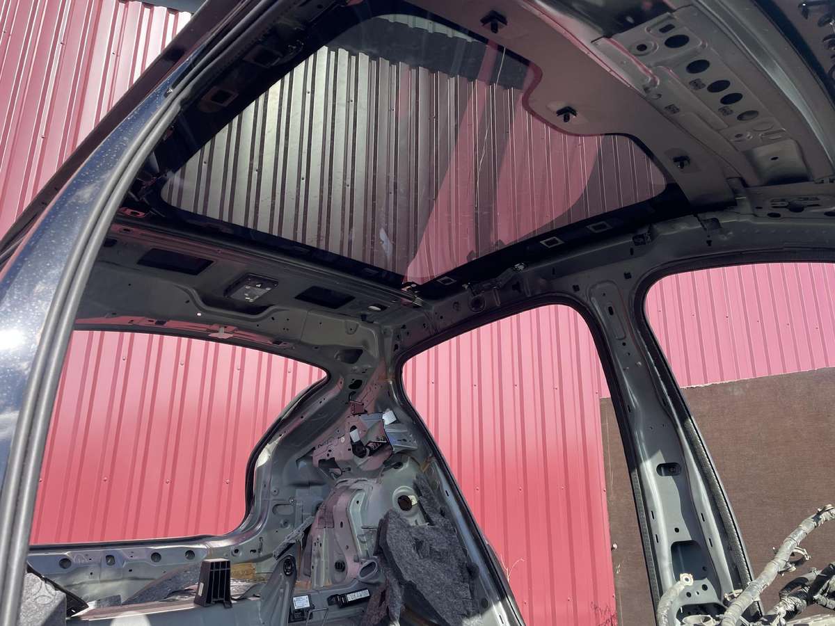 Volvo C40 детали кузова