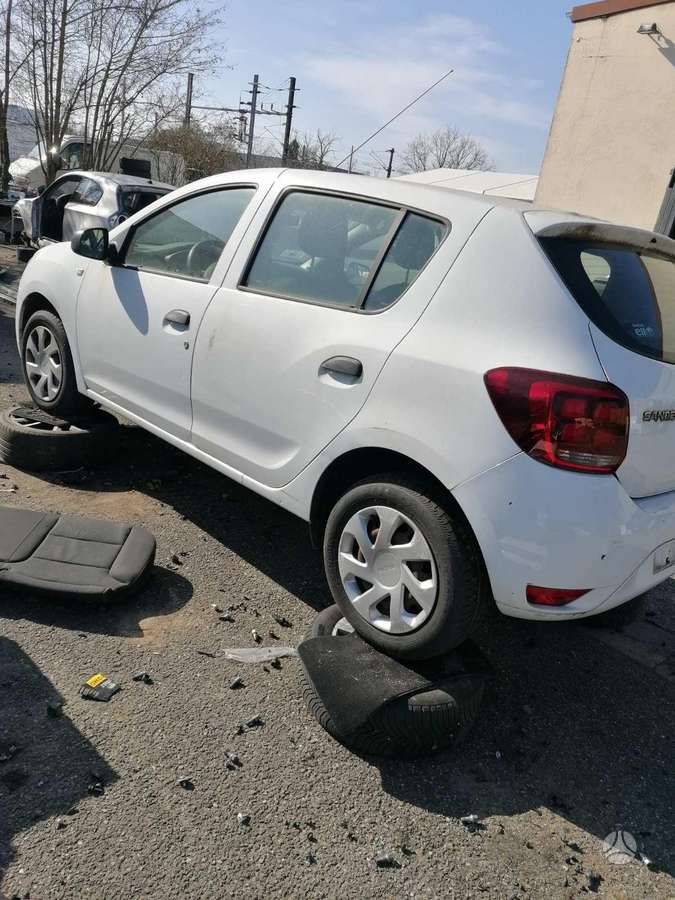 Dacia Sandero 37069885048