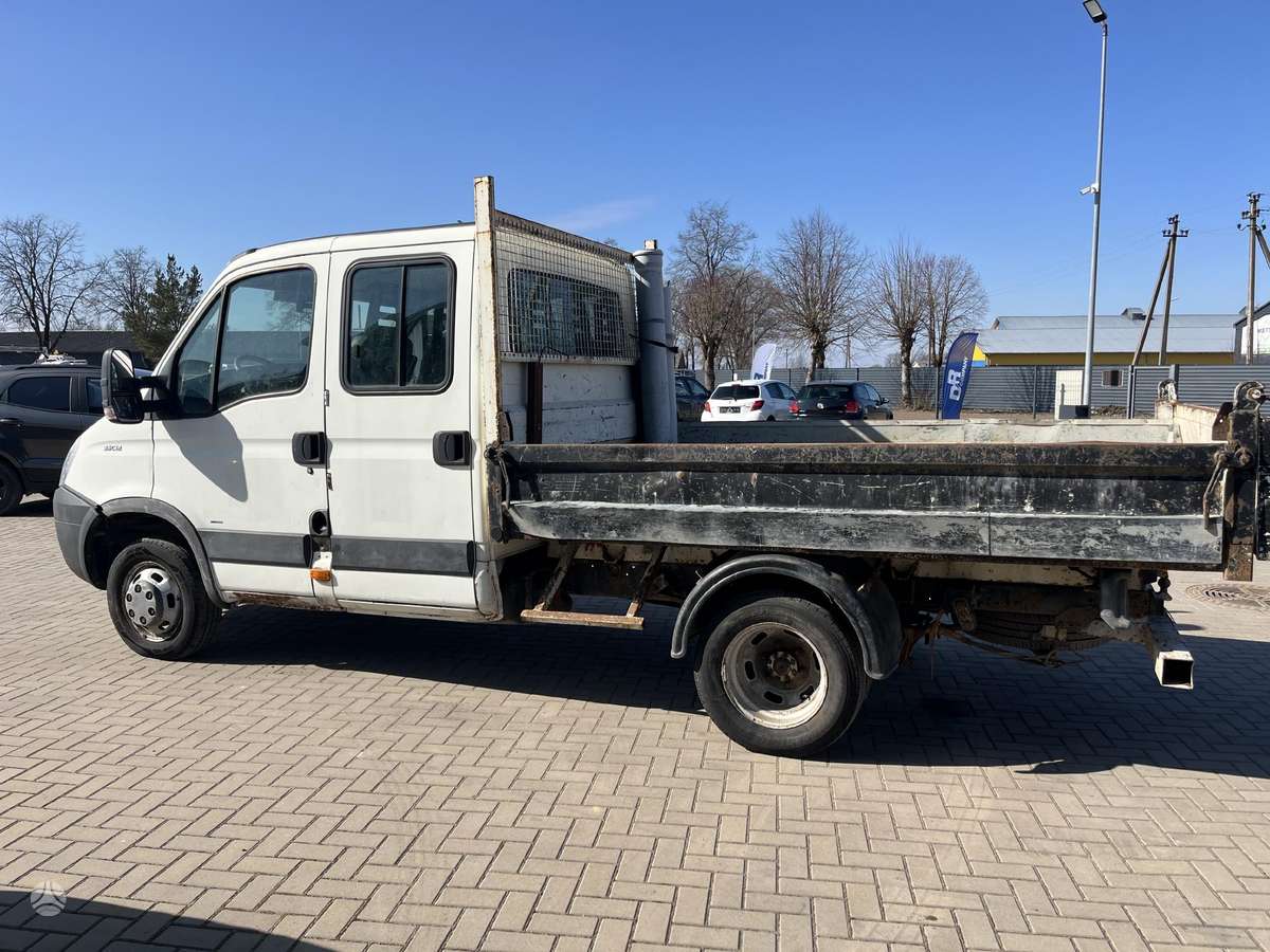 Iveco 35J 12, savivarčiai