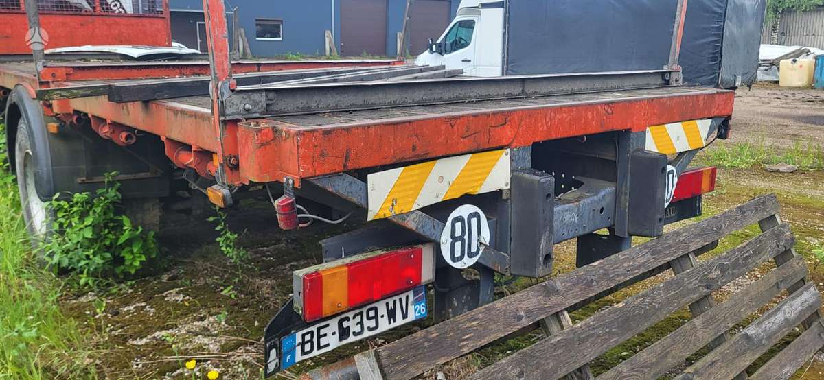 Renault Magnum, flatbeds