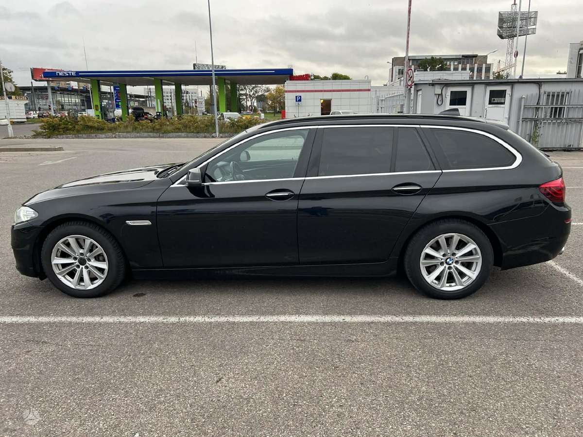 BMW 525, 2.0 l., Универсал