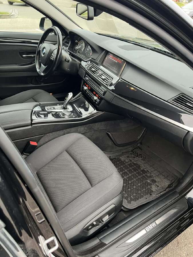 BMW 525, 2.0 l., Универсал