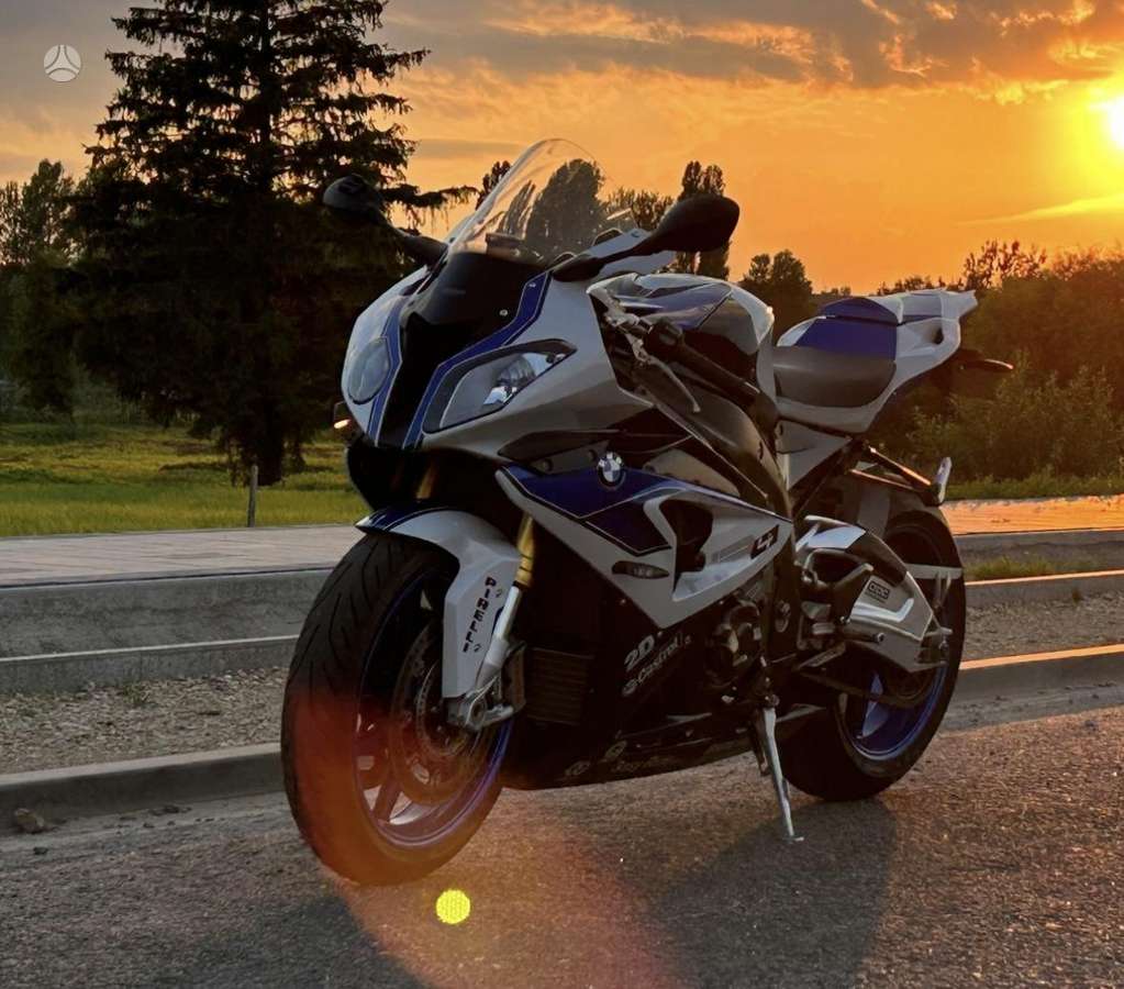 BMW HP4 1000cc, superbikes