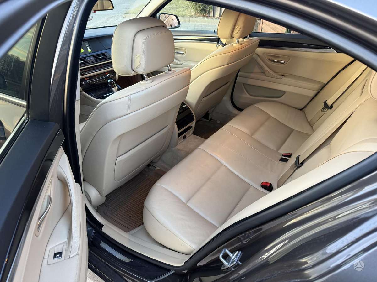BMW 520, 0.2 l., Седан