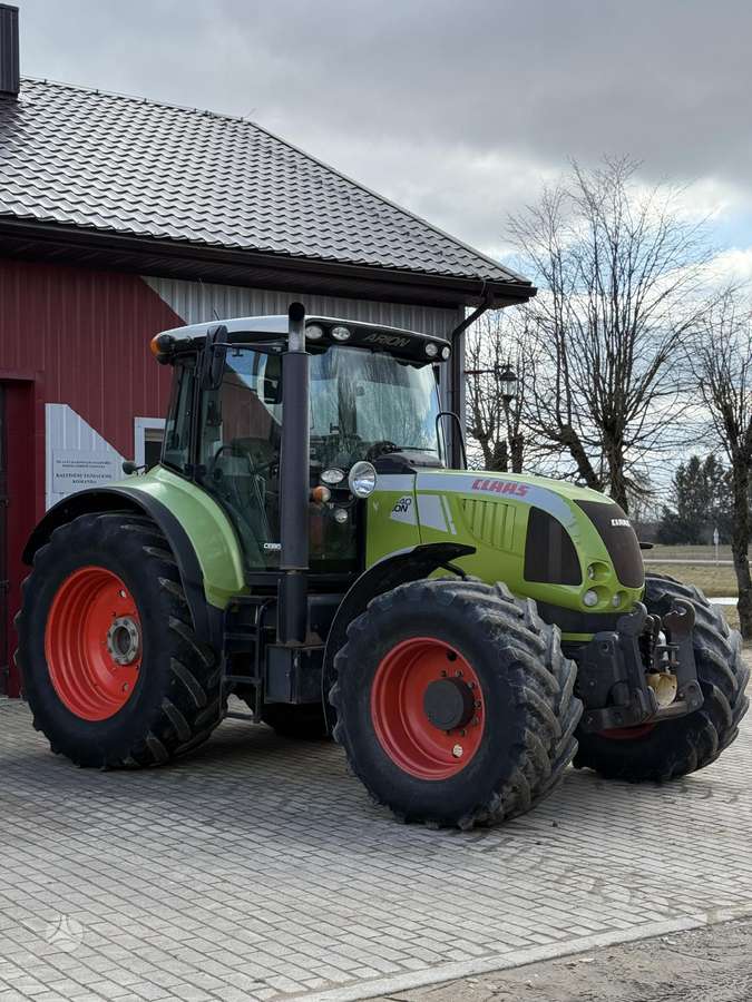 Claas ARION 640 CEBIS, tractors
