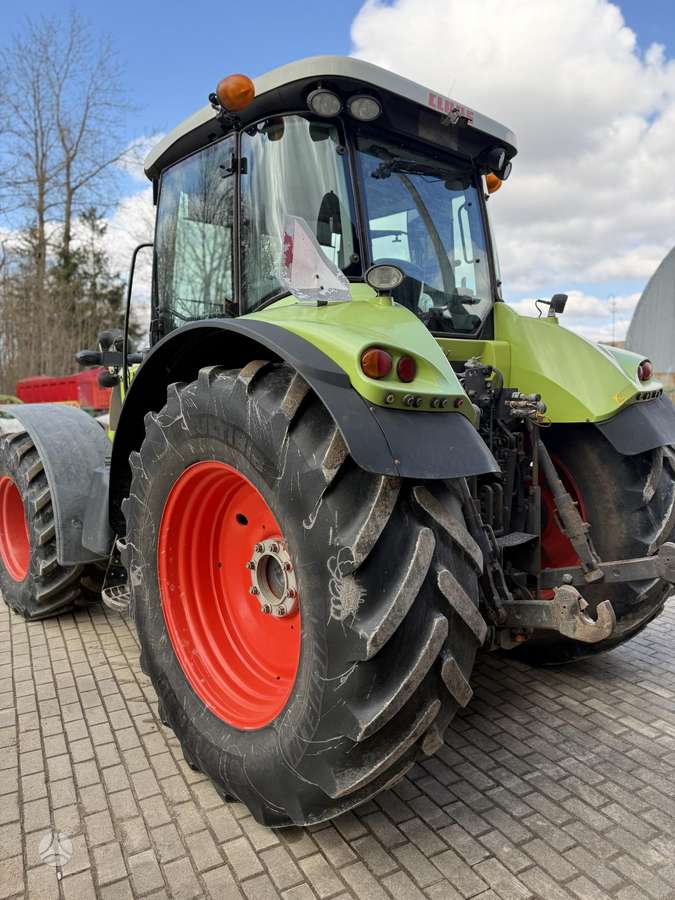 Claas ARION 640 CEBIS, tractors