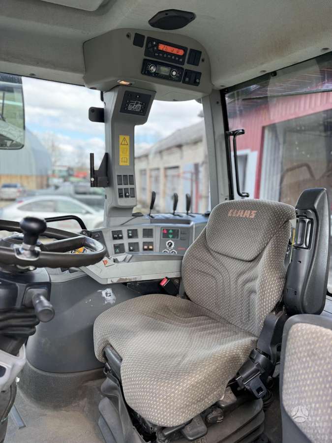 Claas ARION 640 CEBIS, тракторы