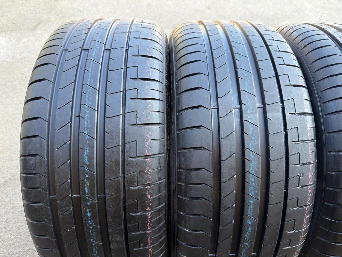 Pirelli Pzero, summer 245/40 R19