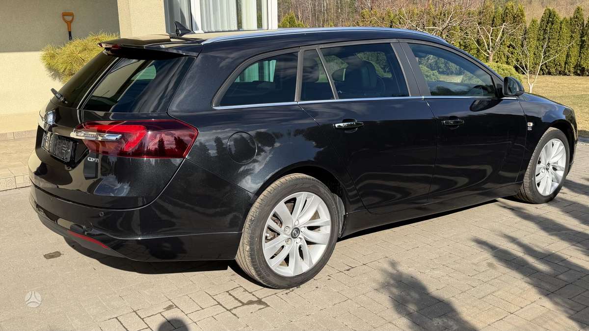 Opel Insignia, 2.0 l., Универсал