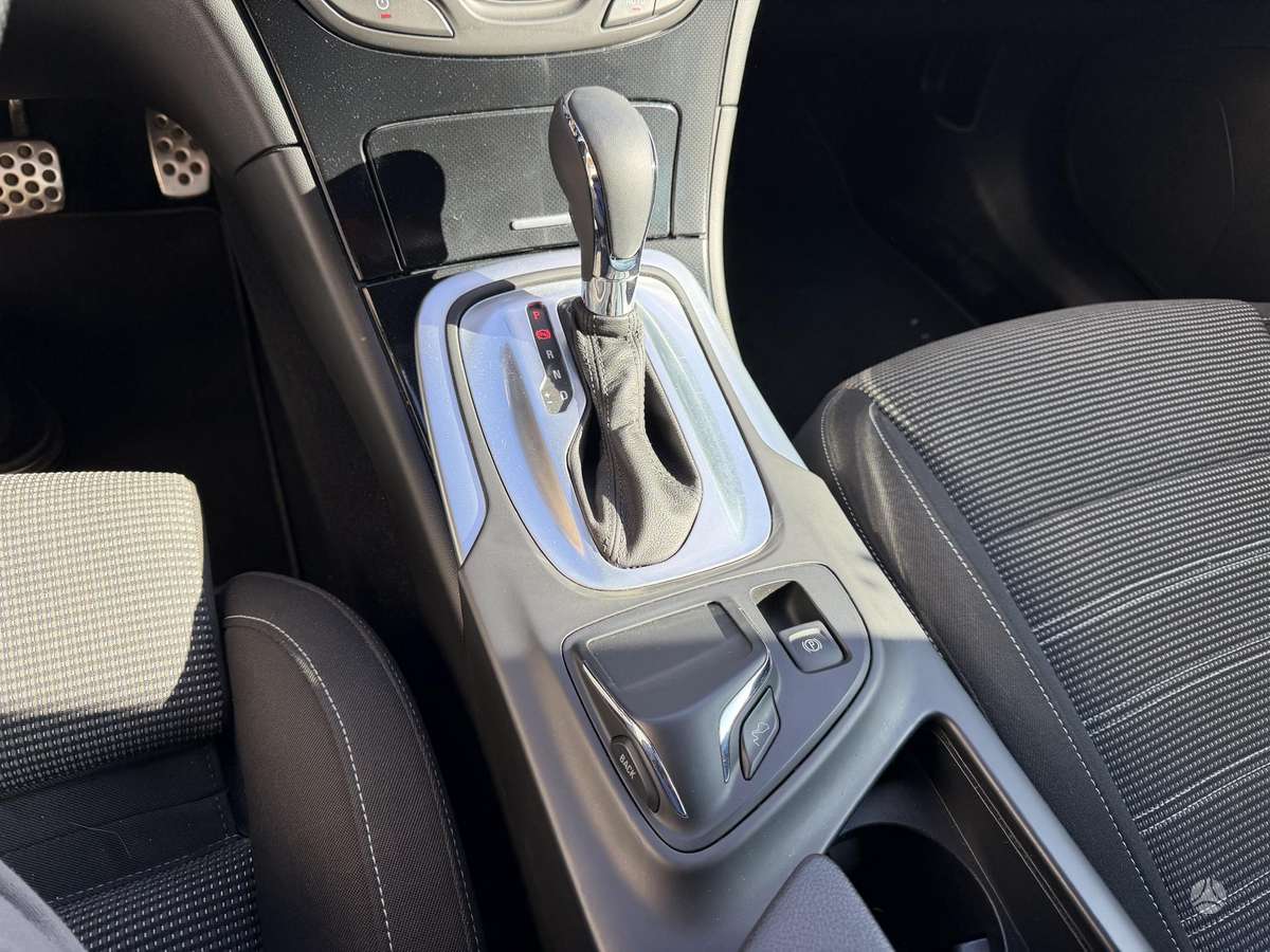 Opel Insignia, 2.0 l., Универсал