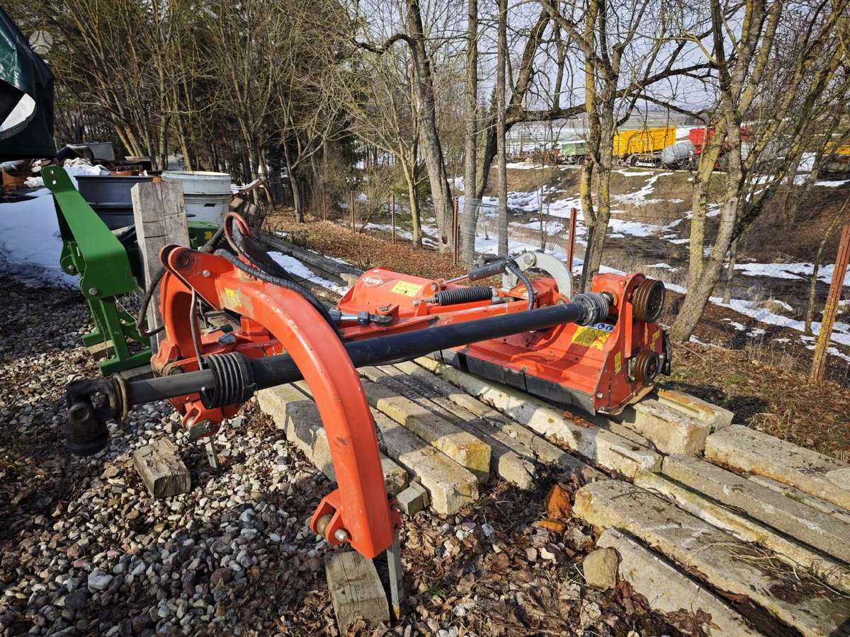 Kuhn TB 211 Select, сенокосилки / измельчители