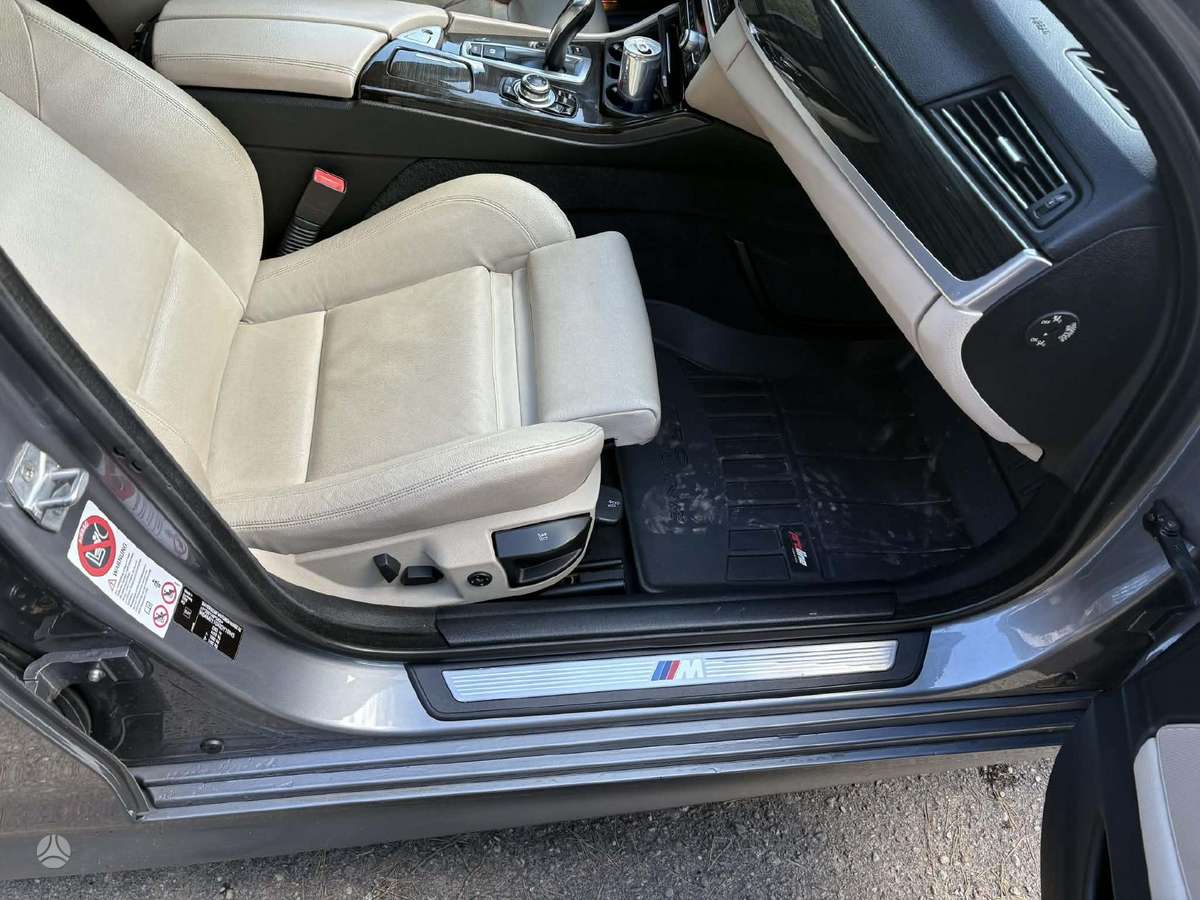 BMW 520, 2.0 l., Универсал