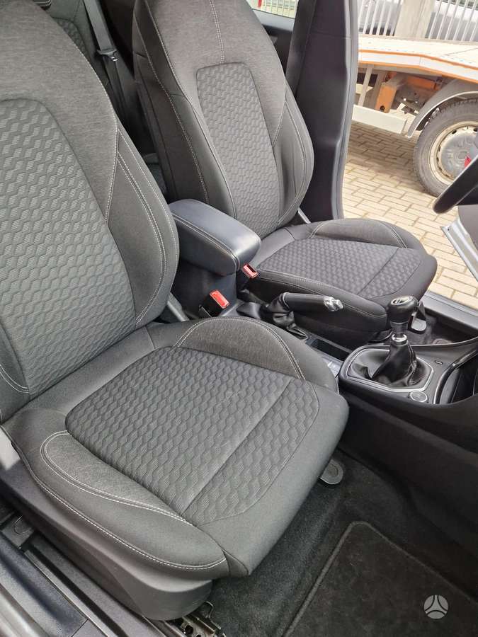 Ford Puma, 1.0 l., hatchback