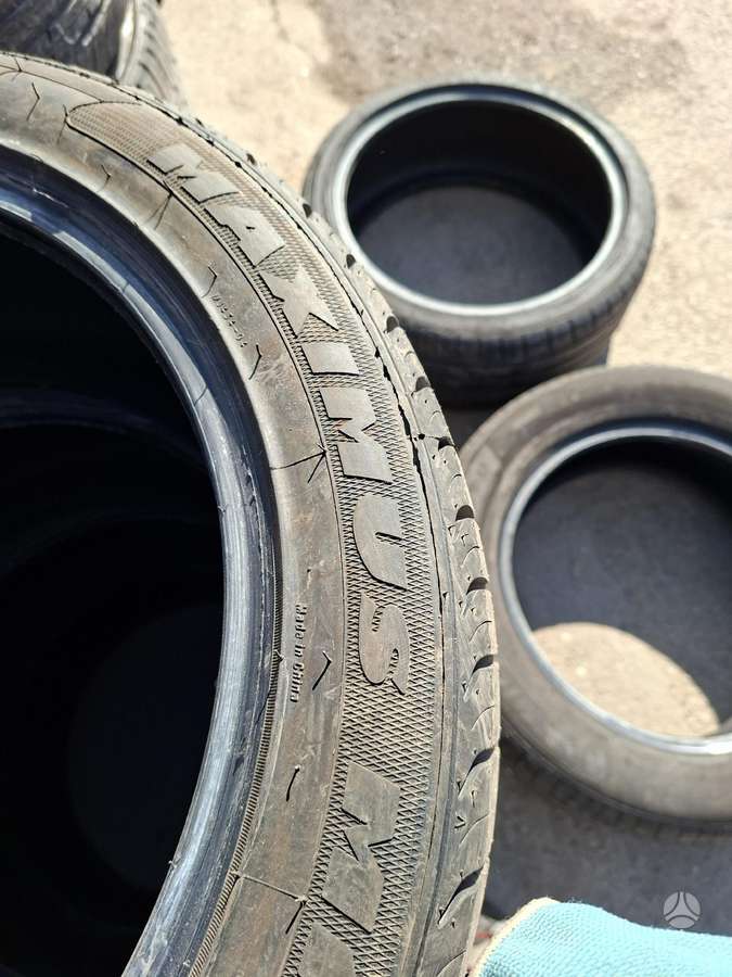 Maxtrek, summer 235/45 R17