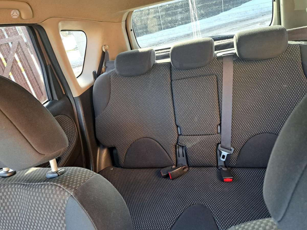 Nissan Note, 1.5 l., Универсал