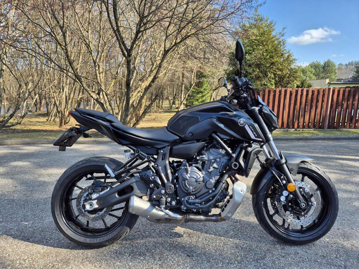 Yamaha MT 07, street / klasikiniai