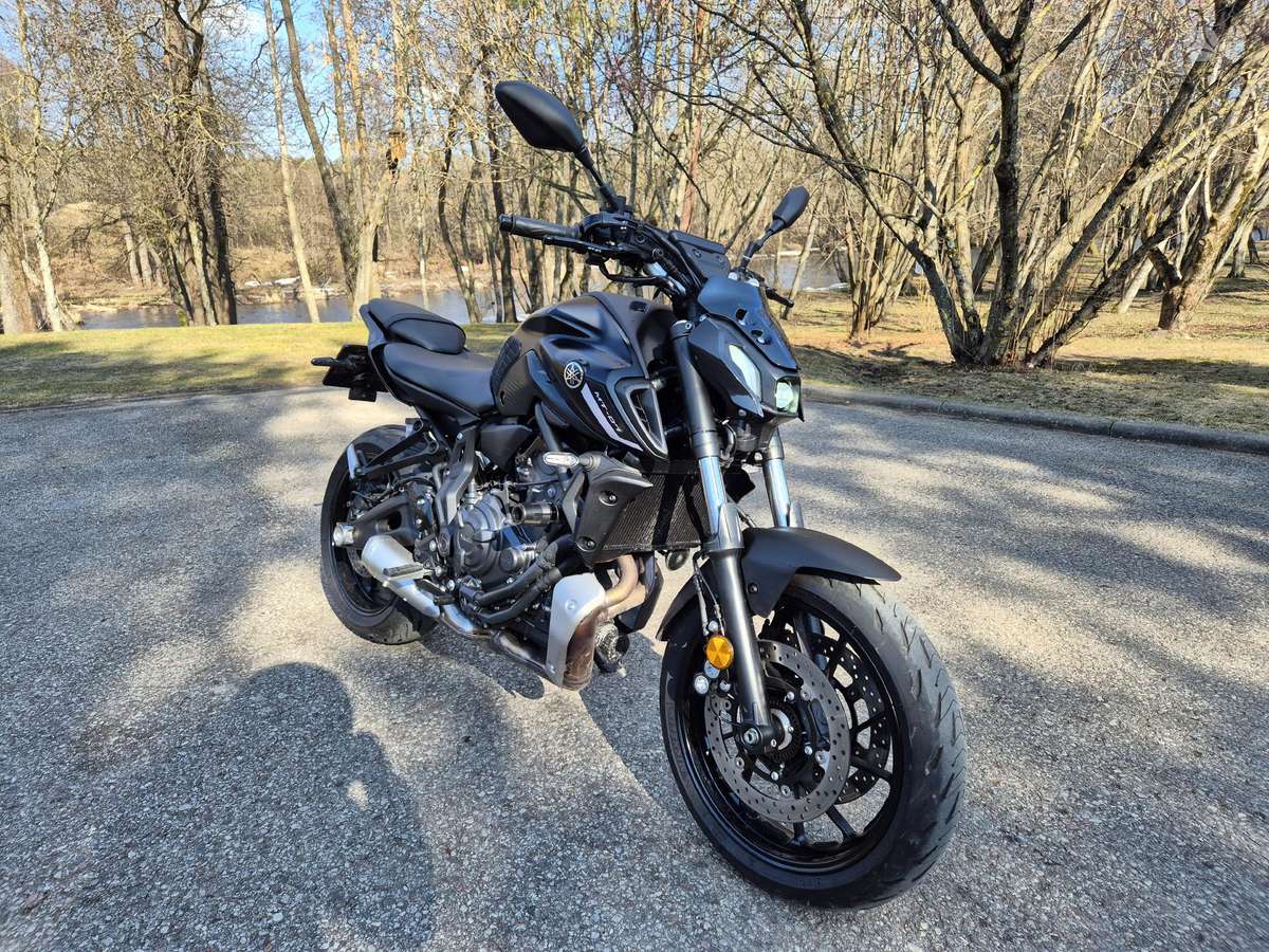 Yamaha MT 07, street / klasikiniai