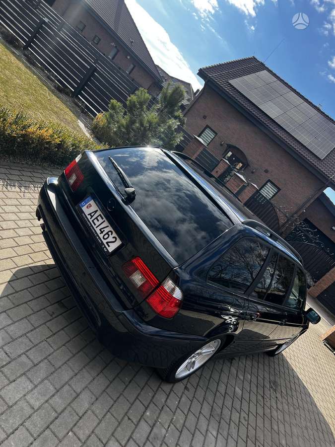 BMW 525, 2.5 l., universalas