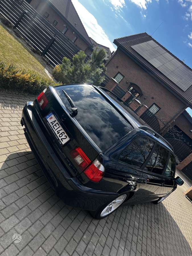 BMW 525, 2.5 l., wagon