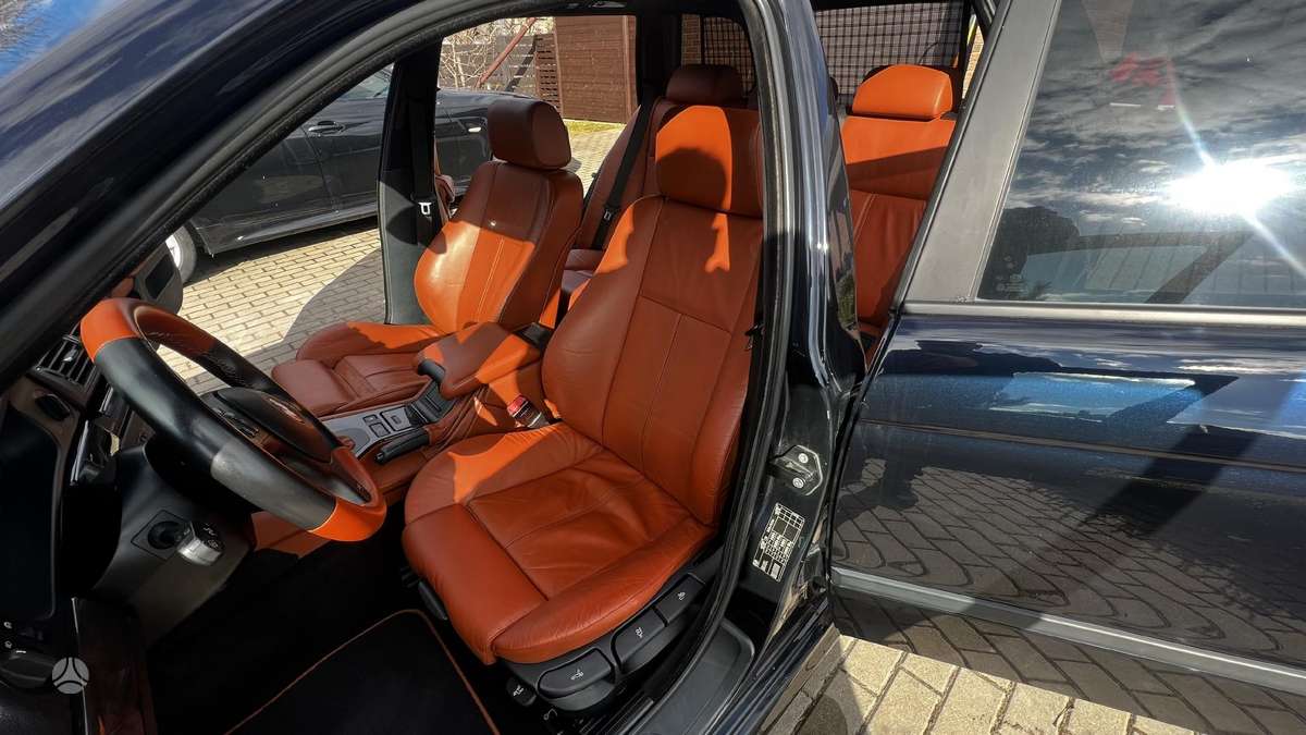 BMW 525, 2.5 l., universalas