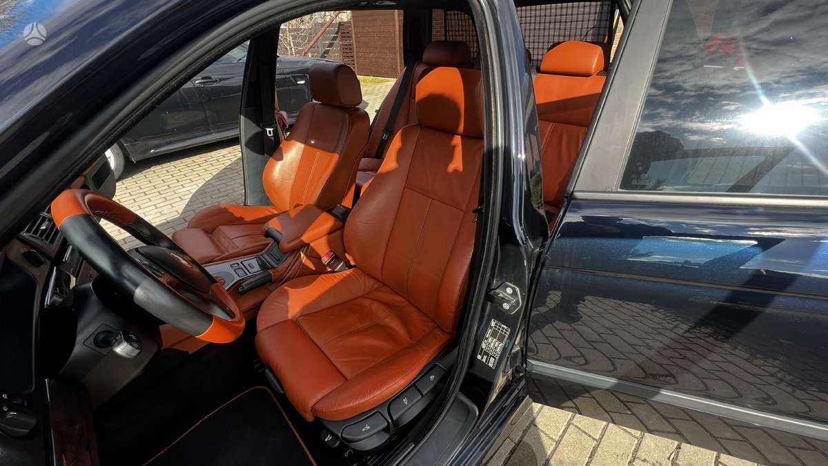 BMW 525, 2.5 l., wagon