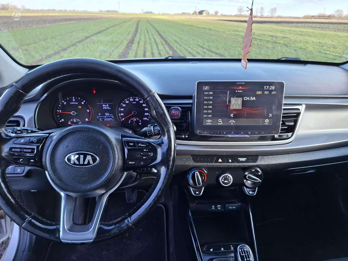 Kia Rio, 1.4 l., hatchback