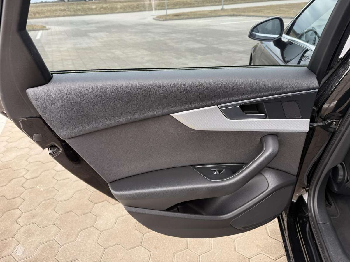 Audi A4, 2.0 l., Универсал