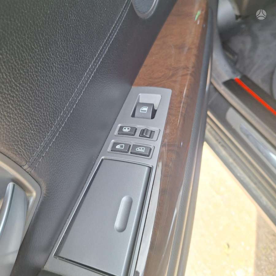 BMW 750, 4.8 l., Седан