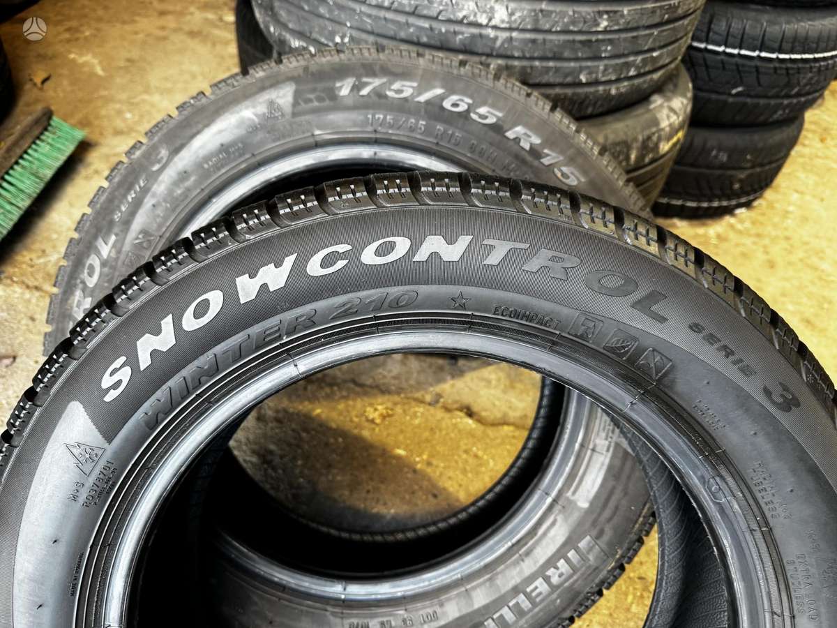 Pirelli SnowControl Serie 3, winter 175/65 R15