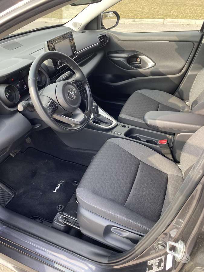 Toyota Yaris - 6
