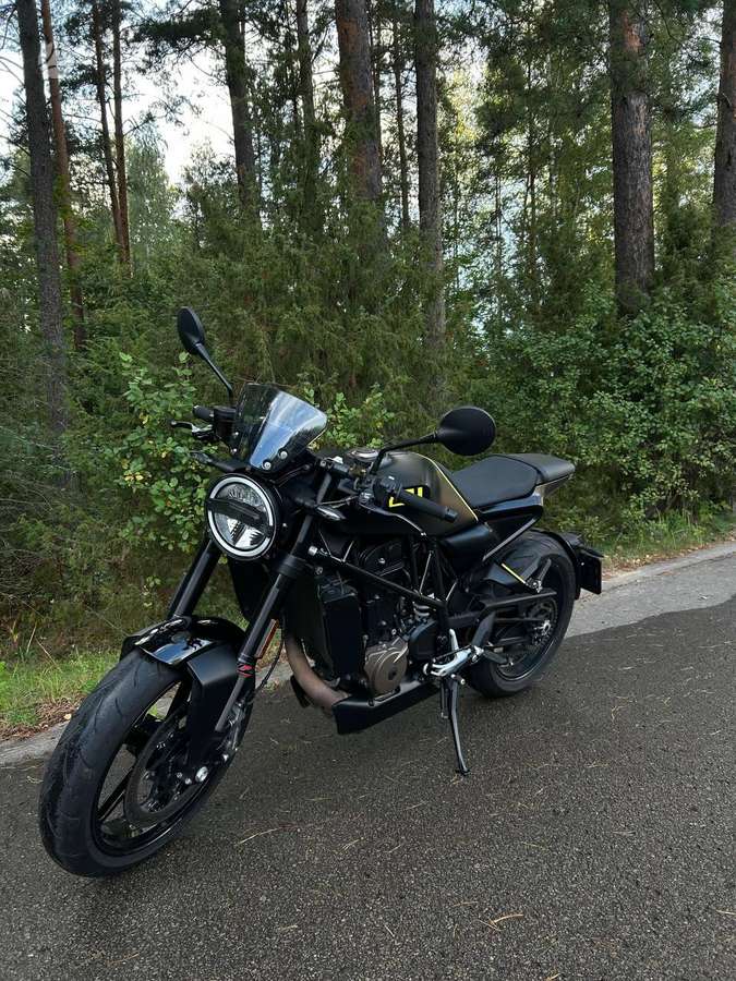 Husqvarna Vitpilen 693cc, street / classic