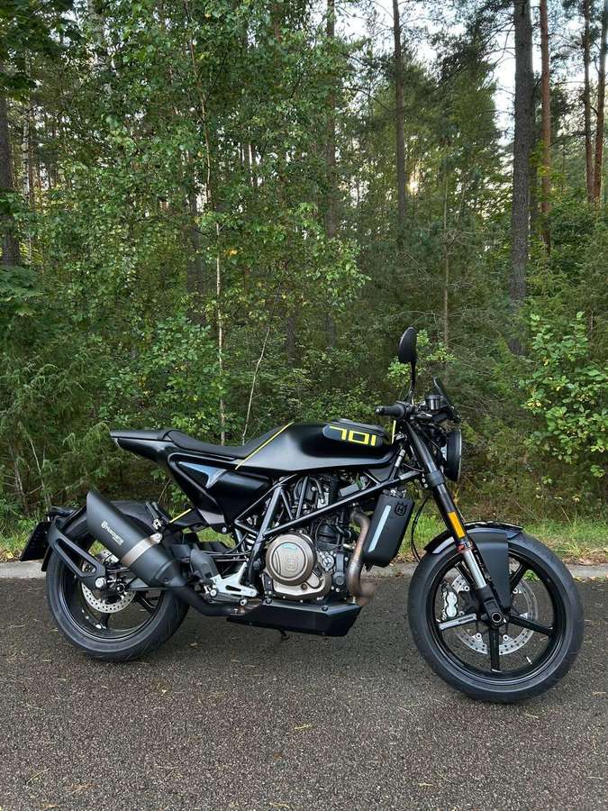 Husqvarna Vitpilen 693cc, street / classic