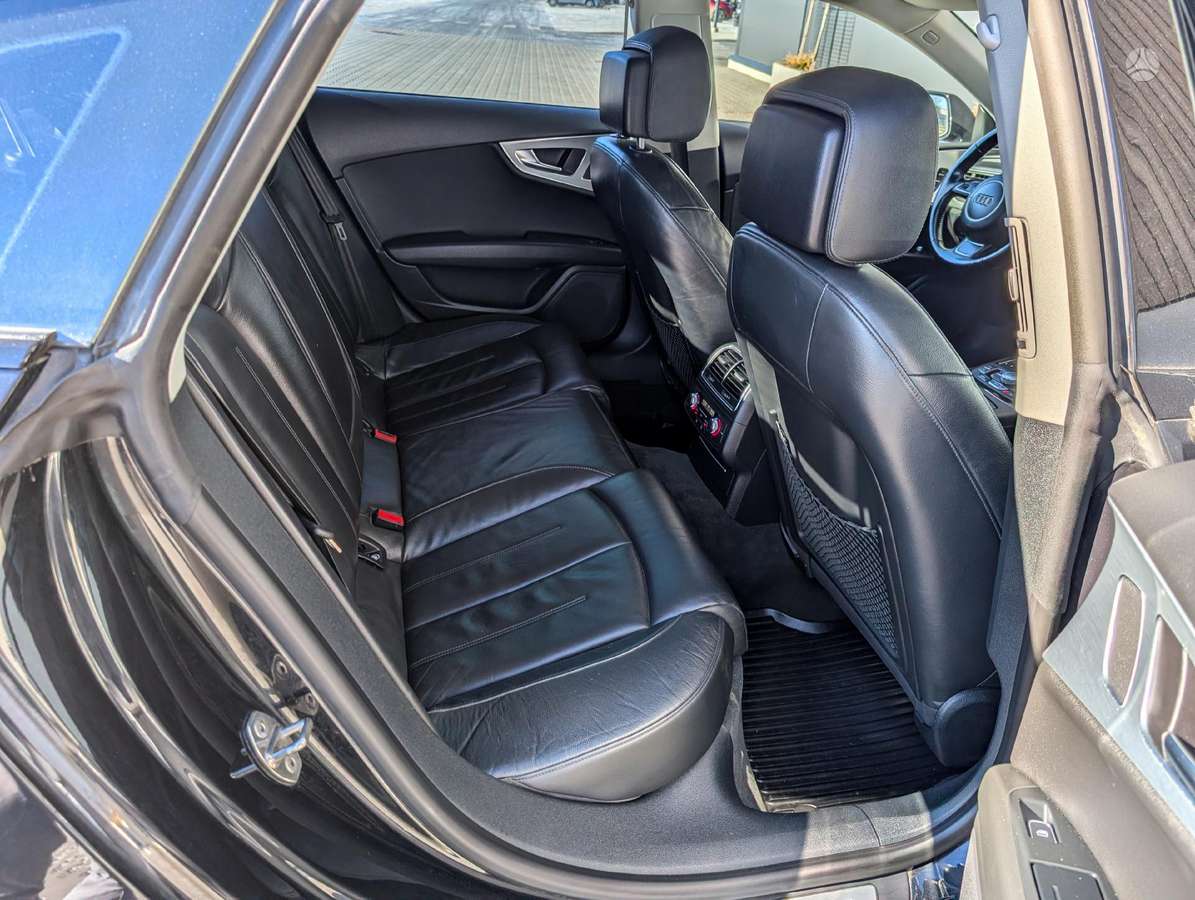 Audi A7, 3.0 l., hatchback