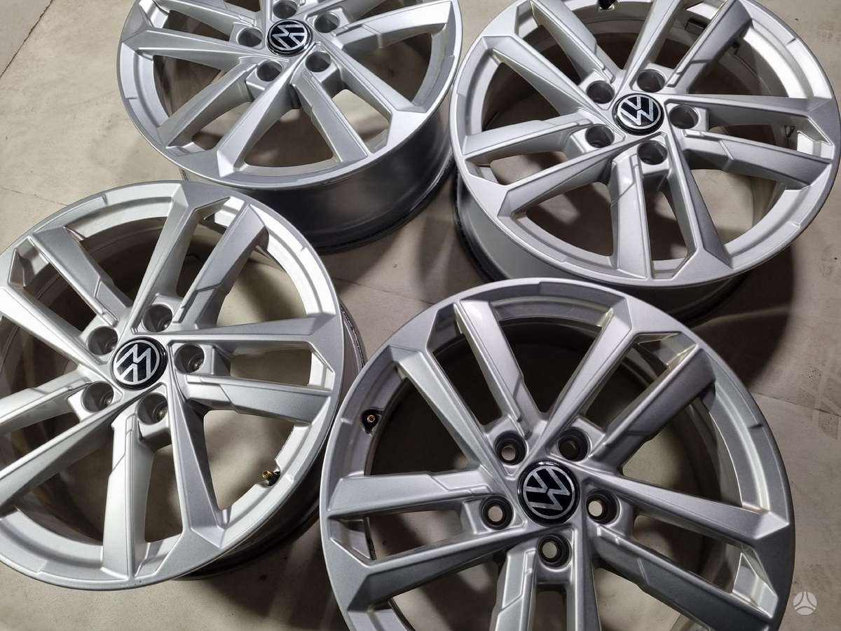 Volkswagen Golf 7, light alloy, R17