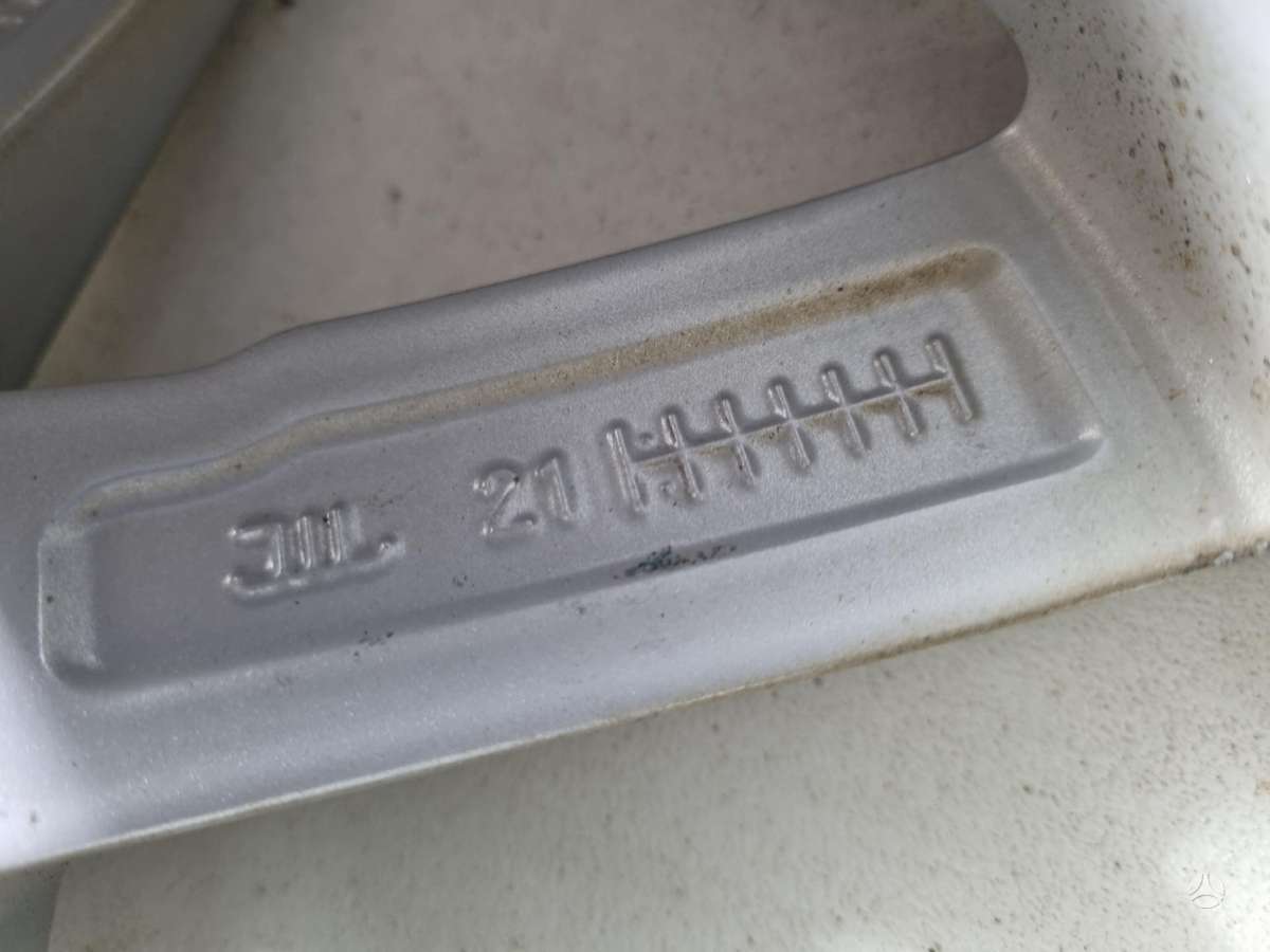 Volkswagen Golf 7, light alloy, R17