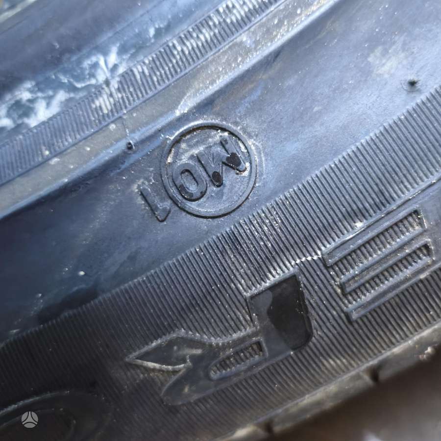 Pirelli Scorpion zero, summer 295/40 R22