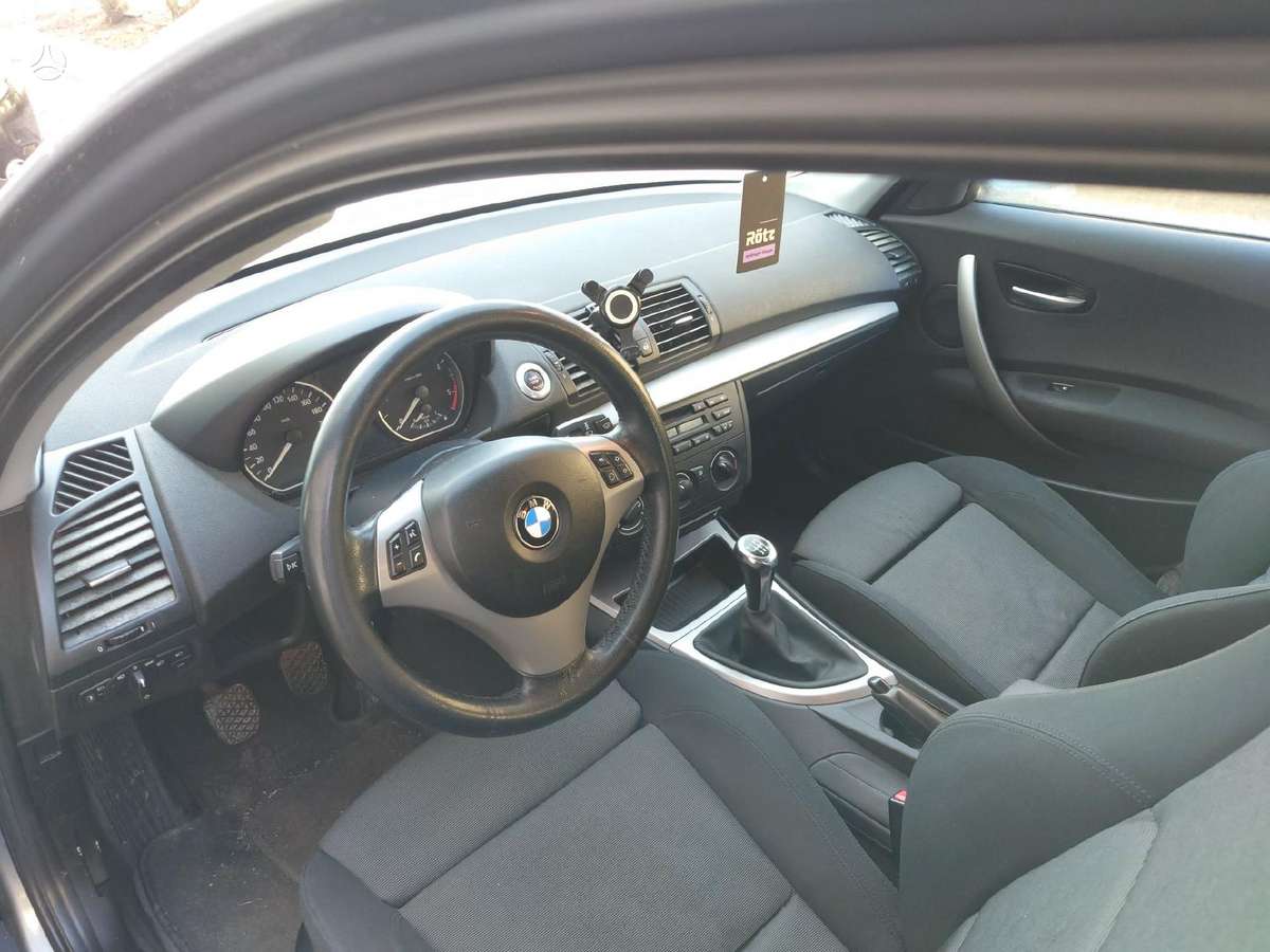 BMW 118, 2.0 l., hatchback