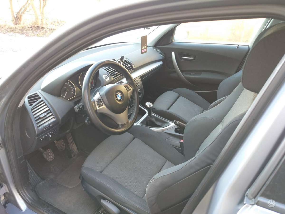 BMW 118, 2.0 l., Хэтчбек