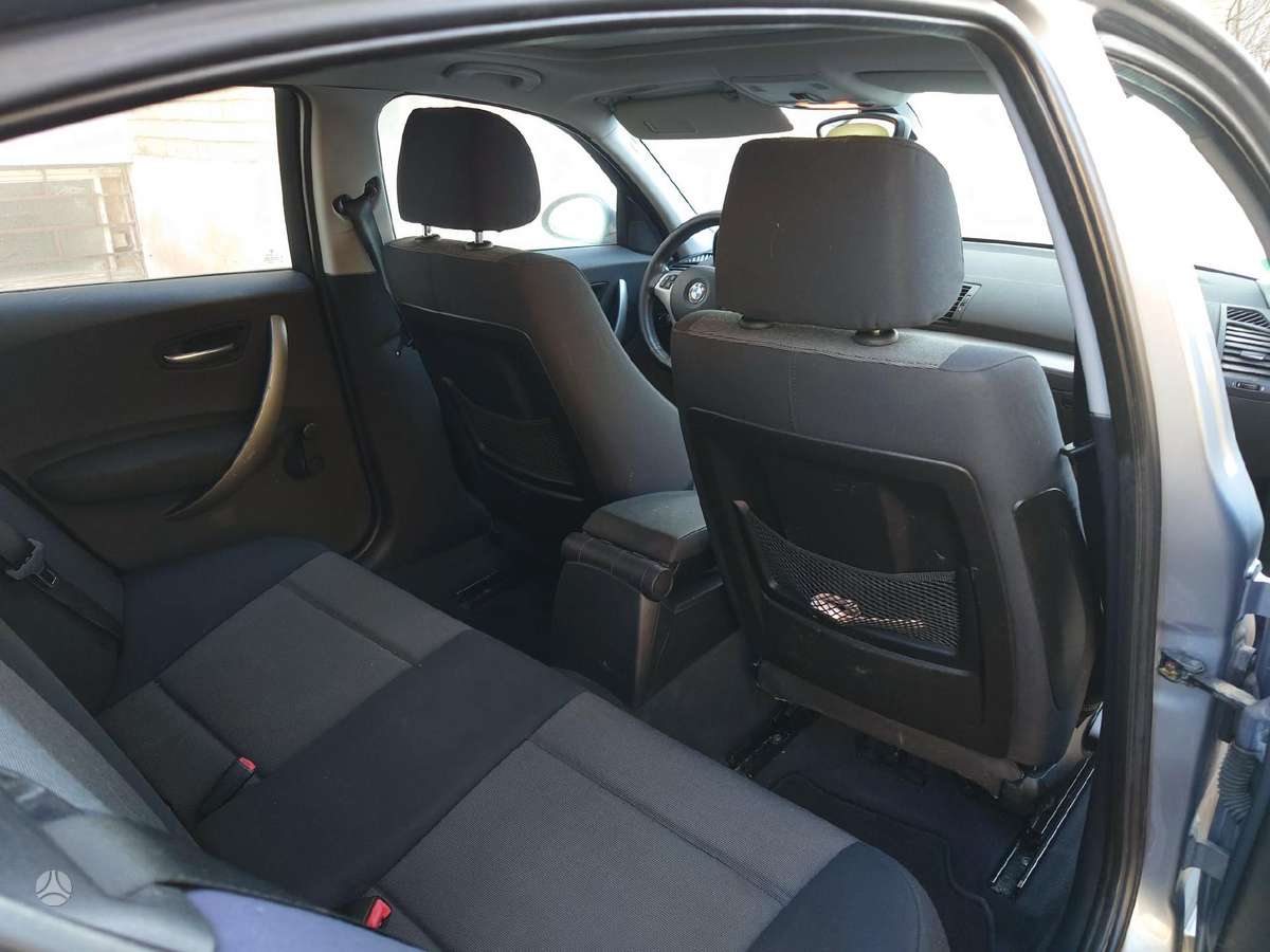 BMW 118, 2.0 l., hatchback