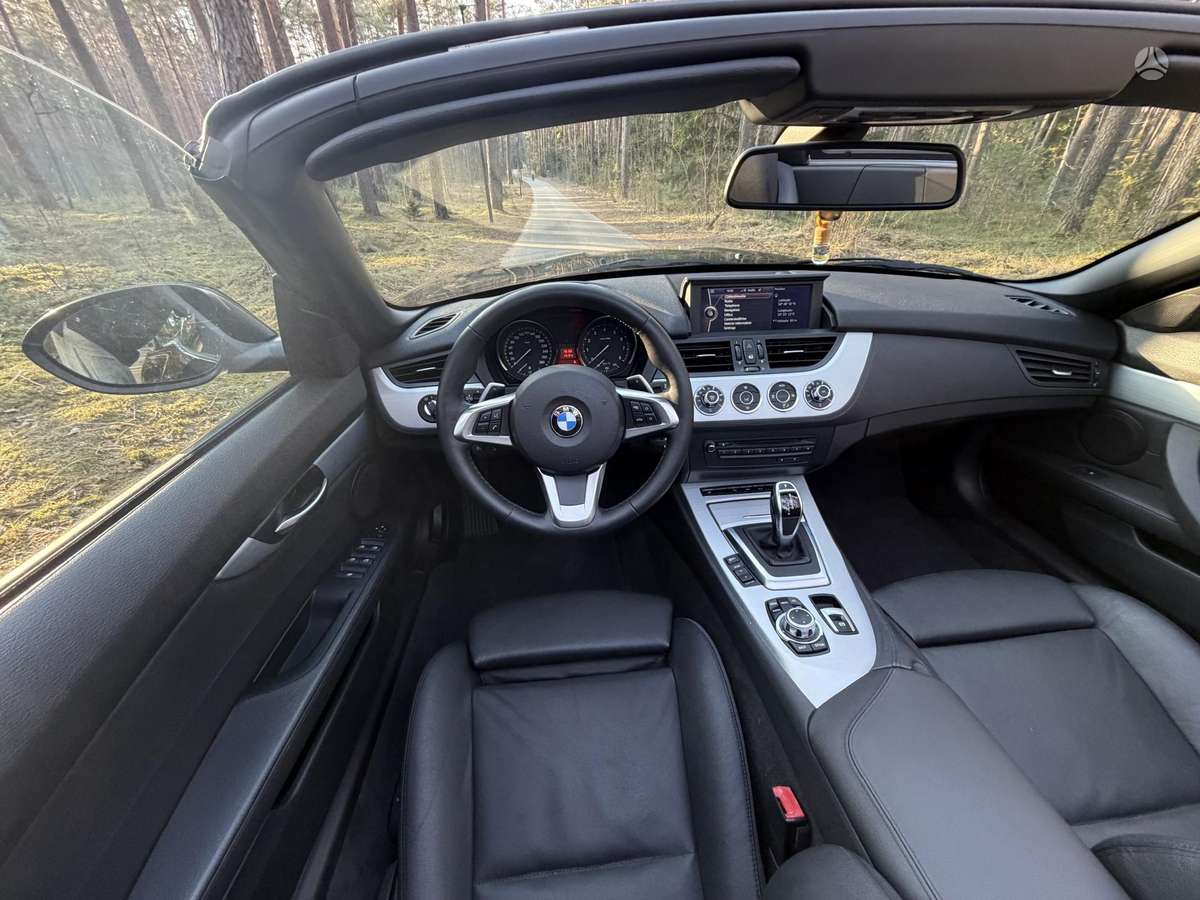 BMW Z4, 2.0 l., Кабриолет