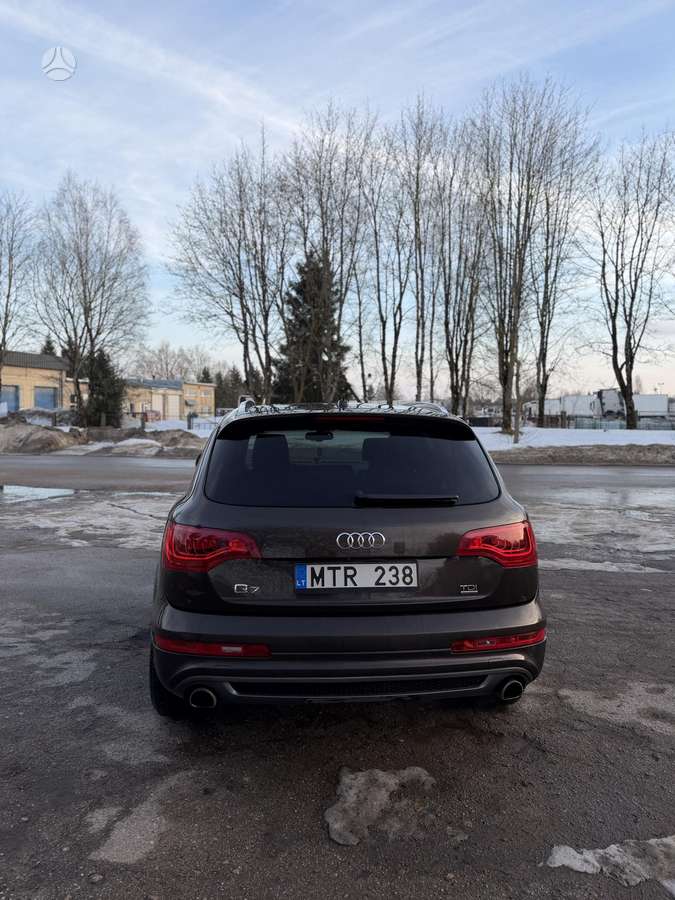 Audi Q7, 3.0 l., Внедорожник / Кроссовер